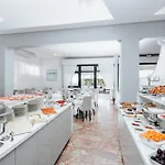Hotel Luna