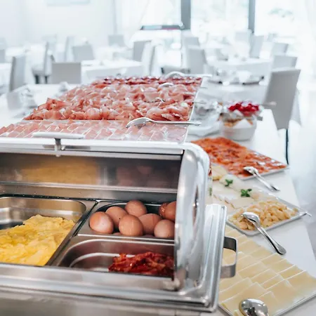 Luna Lignano Sabbiadoro